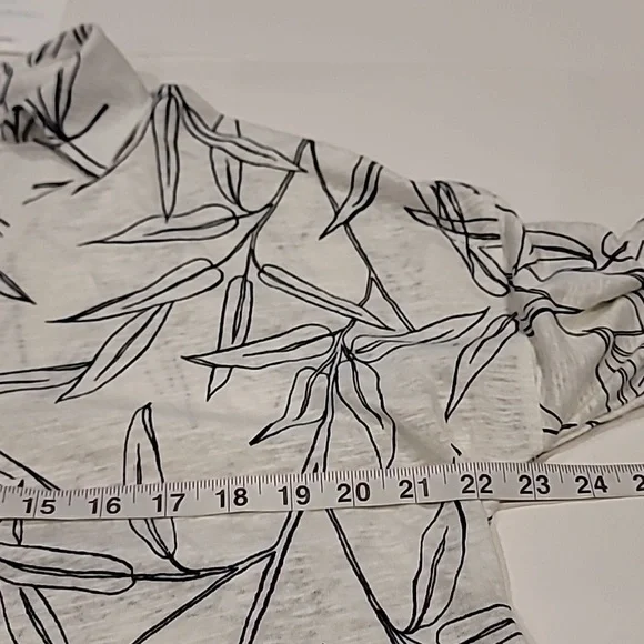 Cynthia Rowley Bamboo Leaf Print Three Quarter Sleeve Top Black Off White Large - Picture 8 of 9